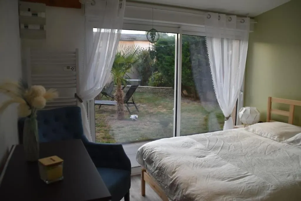 Chalet Zen Avec Son Jacuzzi Et Jardin Villa Pont-du-Chateau 0*,  France