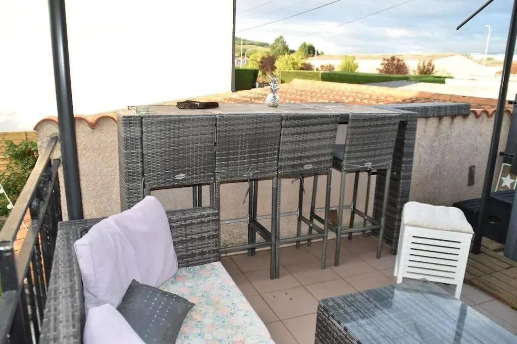 Chalet Zen Avec Son Jacuzzi Et Jardin Villa Pont-du-Chateau Holiday home